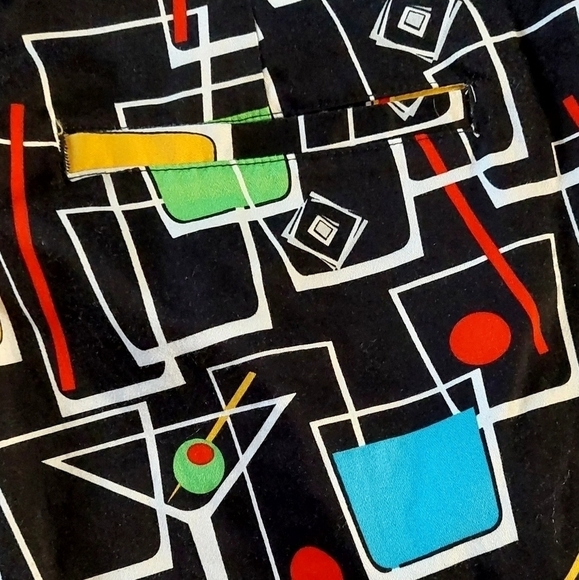 Loudmouth Ladies Bermuda Shorts Size 16 Cocktail Pattern - Picture 3 of 6